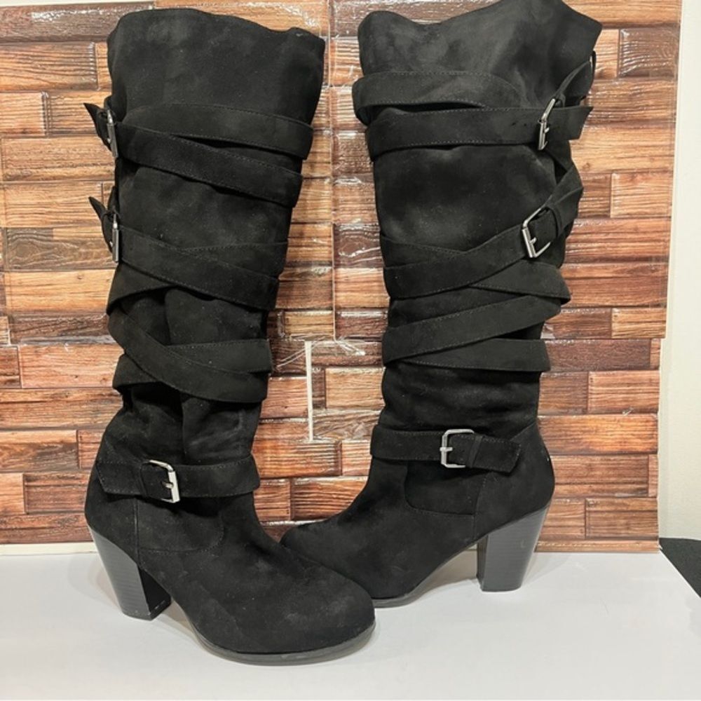Torrid Black Buckled Zip Closure Heeled Boots 8 W